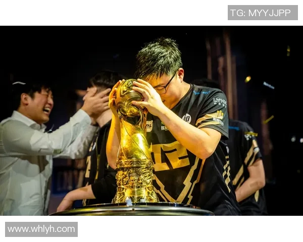 周秀英专访：从羽毛球新星到传奇教练的奋斗与回忆