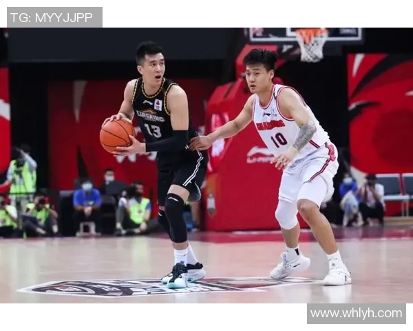 武汉足球队在总决赛中的灵活性表现与战术调整分析