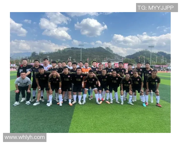 昌平万达足球明星闪耀赛场展现青春活力与团队精神 昌平万达足球明星闪耀赛场展现青春活力与团队精神